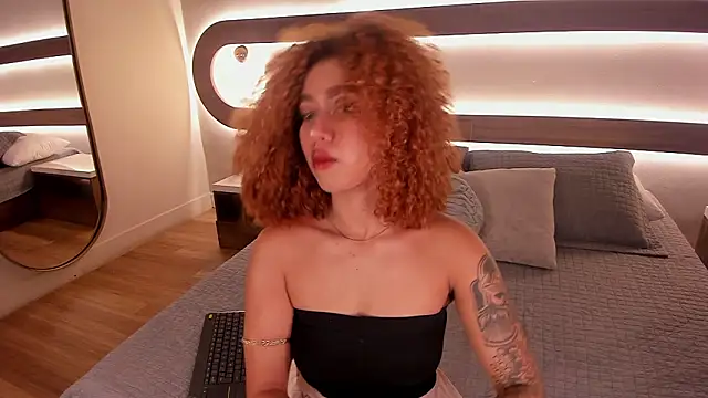 Sienna brunette online show from 02/10/26, 12:20