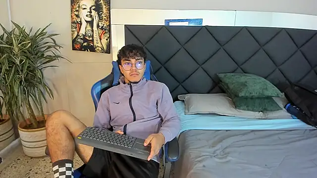 kai storn online show from 03/10/26, 11:15