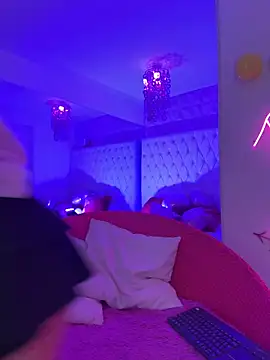 Kitty madness online show from 03/19/26, 08:24