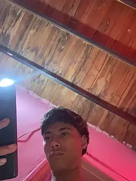 Snapshot of Adan21_cm chatting on 03/04/26, 07:36 Adan21 cm online show from 03/04/26, 07:36