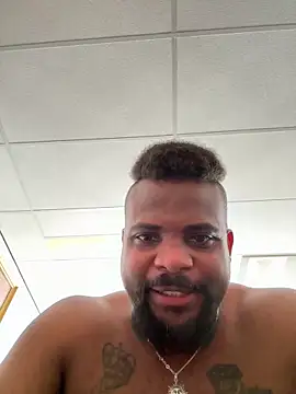BigCatXLOfficial online show from 04/25/26, 10:29