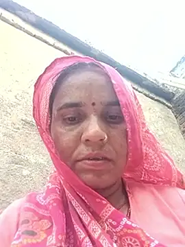 Snapshot of Muskan44s chatting on 06/06/26, 01:05 Muskan44s online show from 06/06/26, 01:05