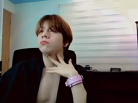 duvisex19 online show from 03/19/26, 05:11