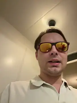 hottogetherNL online show from 02/20/26, 09:04