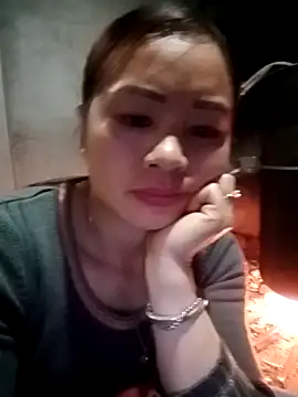 Snapshot of l_kiss chatting on 02/10/26, 09:35 l kiss online show from 02/10/26, 09:35