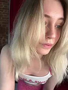 LovelyMiu online show from 03/04/26, 01:28