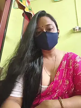 Snapshot of kashish_bhabhi chatting on 06/01/26, 07:15 kashish bhabhi online show from 06/01/26, 07:15