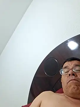 Snapshot of eros3442 chatting on 02/15/26, 07:51 eros3442 online show from 02/15/26, 07:51