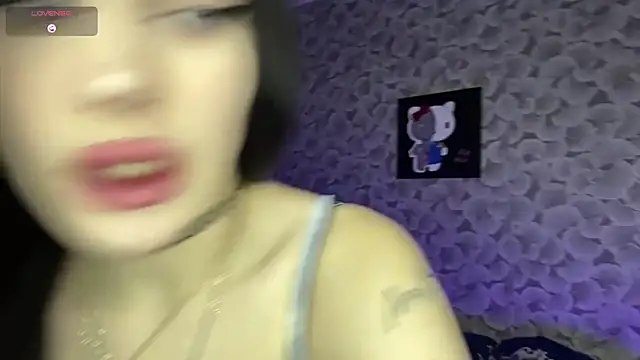 IeshaOsorio online show from 03/19/26, 06:50