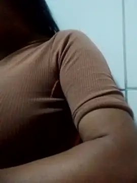 Snapshot of lorraine2036 chatting on 03/02/26, 09:21 lorraine2036 online show from 03/02/26, 09:21