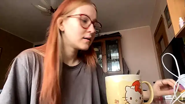 LaureenVielma online show from 02/10/26, 07:12