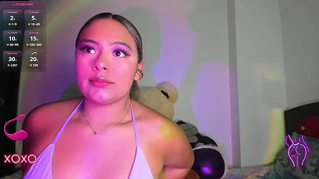 Snapshot of Kylievoos chatting on 02/05/26, 12:26 Kylievoos online show from 02/05/26, 12:26