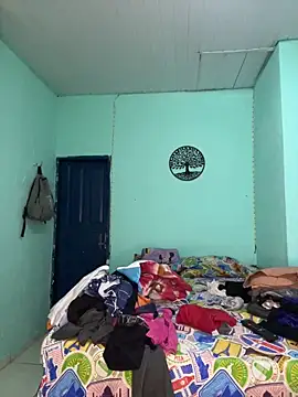 Snapshot of Loaisn chatting on 02/11/26, 03:44 Loaisn online show from 02/11/26, 03:44