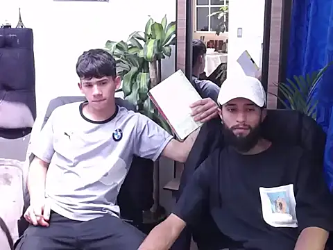 Snapshot of _noahdiaz chatting on 03/01/26, 06:21 noahdiaz online show from 03/01/26, 06:21