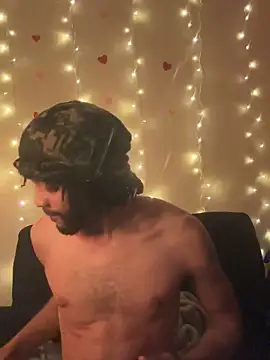 Snapshot of magic_man1085 chatting on 02/18/26, 05:14 magic man1085 online show from 02/18/26, 05:14