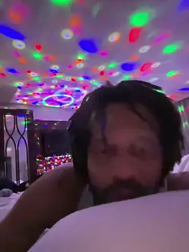 Snapshot of magic_man1085 chatting on 02/26/26, 10:47 magic man1085 online show from 02/26/26, 10:47