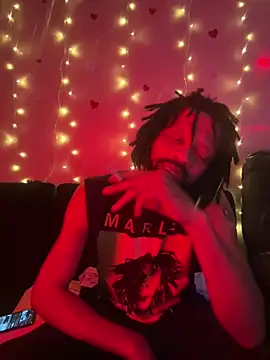 Snapshot of magic_man1085 chatting on 03/02/26, 02:25 magic man1085 online show from 03/02/26, 02:25