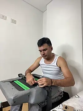 HAMILTONG12 online show from 02/16/26, 10:17