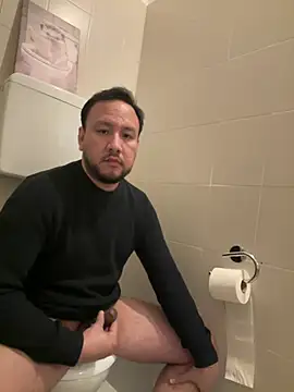 latinocalientehot online show from 03/09/26, 08:13