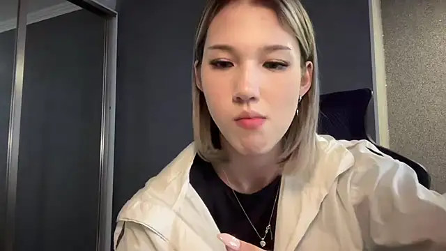 lilXdomiii online show from 04/01/26, 10:38