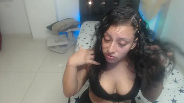 Barbara D Valencia online show from 04/12/26, 03:50