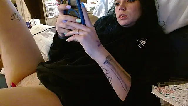 ahungkittykat online show from 03/25/26, 03:23