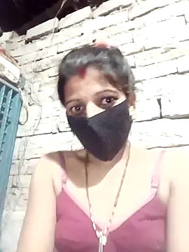 Snapshot of Divya-11431 chatting on 02/07/26, 03:38 Divya-11431 online show from 02/07/26, 03:38