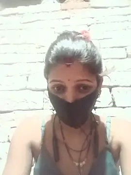 Snapshot of Divya-11431 chatting on 07/02/26, 08:59 Divya-11431 online show from 07/02/26, 08:59