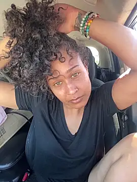 Jamalyce online show from 04/15/26, 04:25