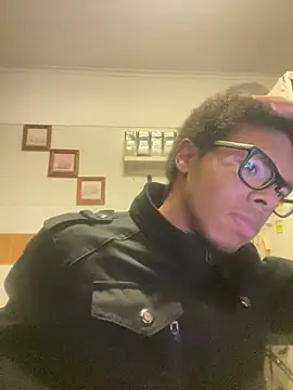 Snapshot of ELPikaPreta chatting on 02/02/26, 02:21 ELPikaPreta online show from 02/02/26, 02:21