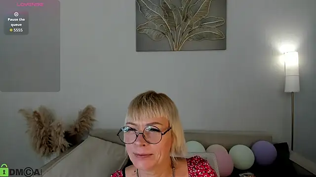 Snapshot of Ann_Annise chatting on 07/05/26, 12:39 Ann Annise online show from 07/05/26, 12:39