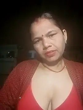 Snapshot of Pooja_sahu chatting on 02/15/26, 08:16 Pooja sahu online show from 02/15/26, 08:16