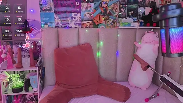 AnnaQuiin online show from 02/15/26, 02:03