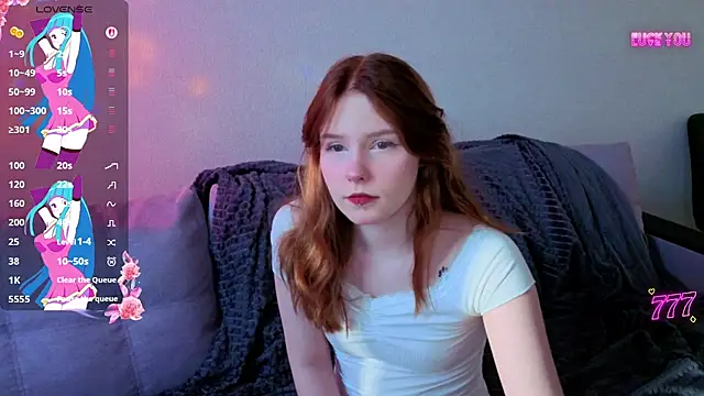 Julia Anis online show from 03/21/26, 01:10