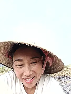 Snapshot of Ami-su chatting on 03/02/26, 05:08 Ami-su online show from 03/02/26, 05:08