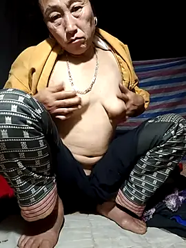 Ami-su online show from 03/14/26, 04:45