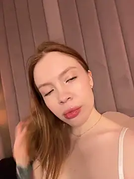 Lily Dalton online show from 03/12/26, 03:01