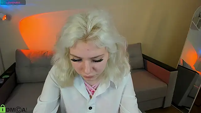 Kate Krose online show from 02/03/26, 01:48