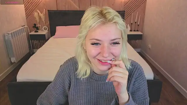 Kate Krose online show from 04/12/26, 01:10