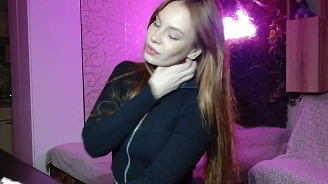 kelly love 222 online show from 04/28/26, 08:14