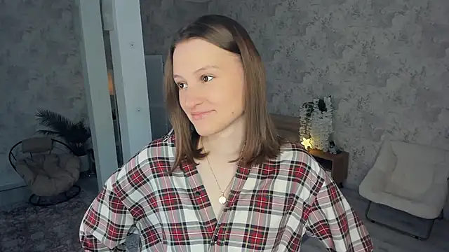 LianneBynon online show from 02/21/26, 08:26