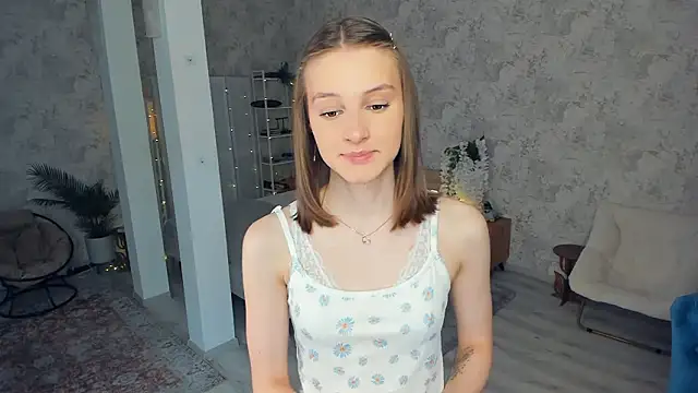 LianneBynon online show from 02/28/26, 08:26