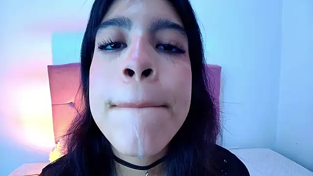 Kalyra 17 online show from 02/04/26, 11:38