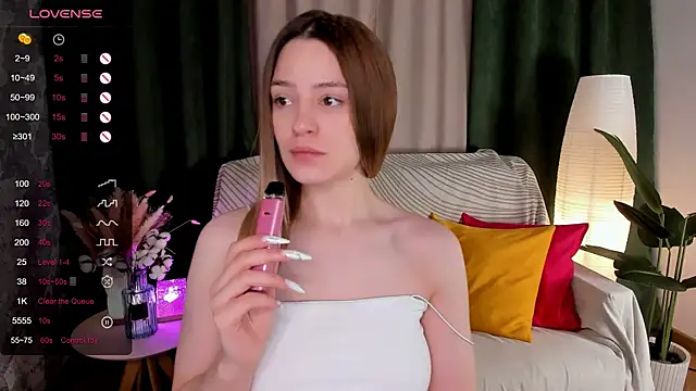 cherrykississ online show from 05/18/26, 02:18