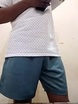 Snapshot of sanem4697 chatting on 03/02/26, 07:43 sanem4697 online show from 03/02/26, 07:43