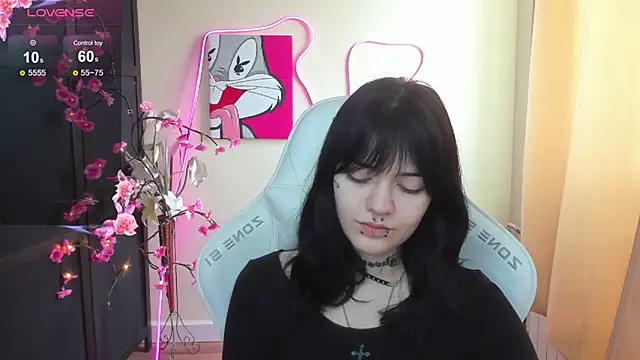 Snapshot of Emma_Darkkk chatting on 03/04/26, 04:07 Emma Darkkk online show from 03/04/26, 04:07