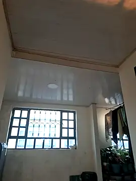 ISABELLA-24  online show from 03/04/26, 12:11