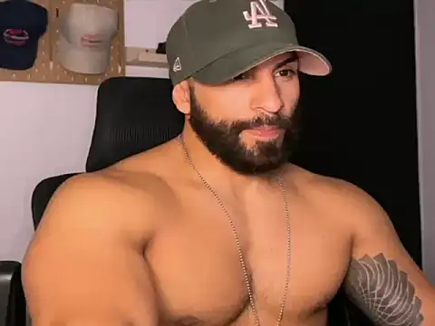 Snapshot of SamDornan51 chatting on 02/20/26, 12:51 SamDornan51 online show from 02/20/26, 12:51