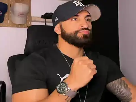 Snapshot of SamDornan51 chatting on 02/21/26, 03:07 SamDornan51 online show from 02/21/26, 03:07