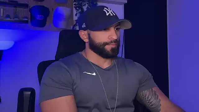 SamDornan51 online show from 04/01/26, 11:57